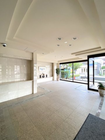 クリーンリバーフィネス山鼻中央のエントランス