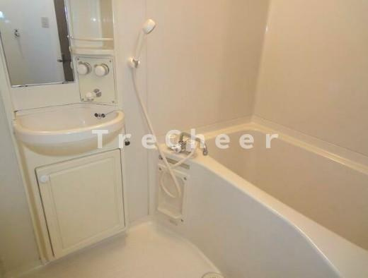 カーサヴェルデ(CASA VERDE)の浴室