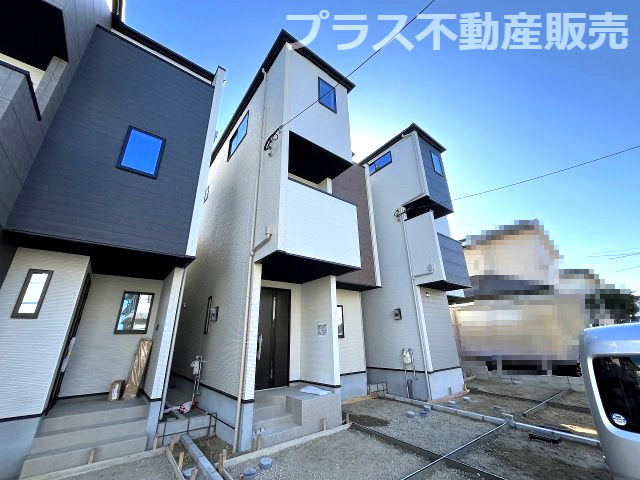 【外観】 | 福岡市西区愛宕浜4丁目1期　2号棟（全3棟）【仲介手数料無料・0円】 | 完成イメージの外観パースです。