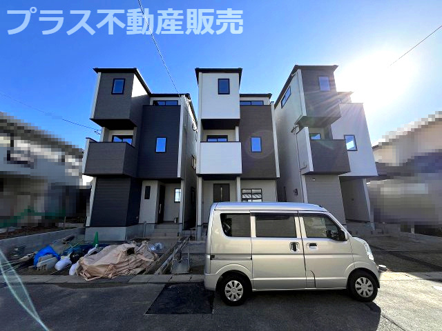 【外観】 | 福岡市西区愛宕浜4丁目1期　2号棟（全3棟）【仲介手数料無料・0円】 | 現地写真。プラス不動産販売なら、現場の全ての棟をまとめてご見学頂けます。