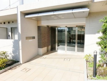 【エントランス】 | エスティメゾン中野富士見町