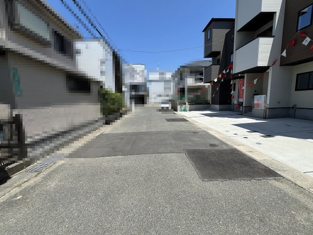 【その他】 | 福岡市西区愛宕浜4丁目1期　3号棟（全3棟）【仲介手数料無料・0円】 | 現地写真。前面道路です。