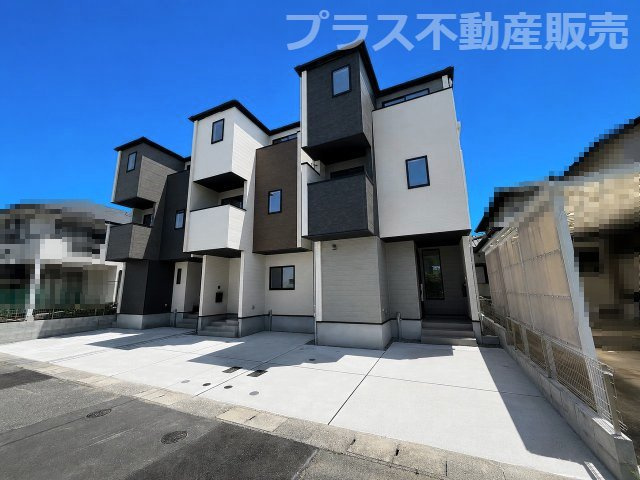 【外観】 | 福岡市西区愛宕浜4丁目1期　3号棟（全3棟）【仲介手数料無料・0円】 | 完成しました。物件内部もご見学頂けます。プラス不動産販売にお任せ下さい。