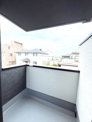 【バルコニー】 | 福岡市西区愛宕浜4丁目1期　3号棟（全3棟）【仲介手数料無料・0円】 | 施工例。施工例は完成時と異なる場合があります。