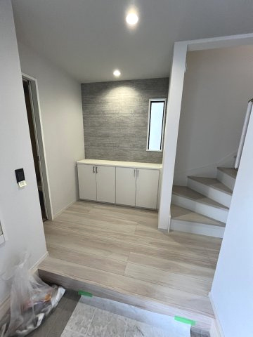 【玄関】 | 福岡市西区愛宕浜4丁目1期　3号棟（全3棟）【仲介手数料無料・0円】 | 現地写真。