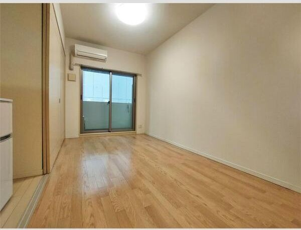 LUMINOUS新大阪(旧:S-FORT新大阪ravir)の寝室