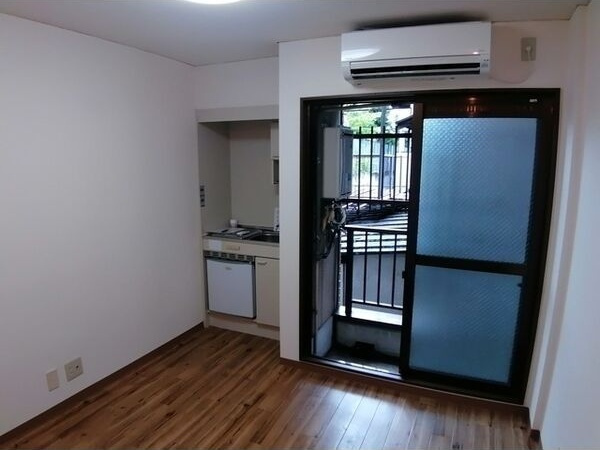 トマトハイツ菱屋西の内装