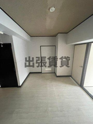 仲介手数料0円！！第3元八事ビルの居間・リビング