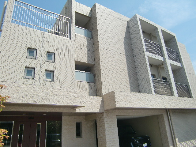 メゾンドバレーの外観