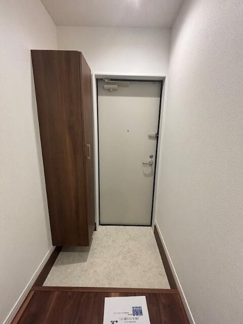 セレーナ神之木町の玄関