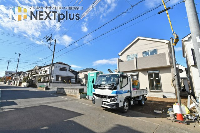 北本宮内2期全6棟　D号棟の前面道路含む現地写真