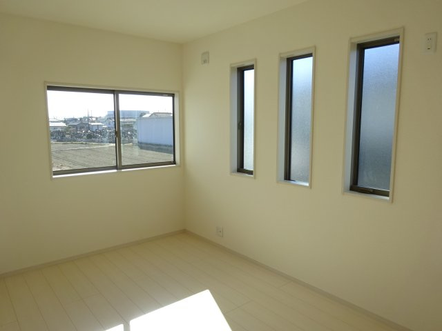 第２渋川市金井　新築戸建住宅　１号棟の洋室|２階洋室②です