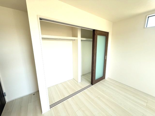 第２渋川市金井　新築戸建住宅　１号棟の収納|２階洋室①収納です