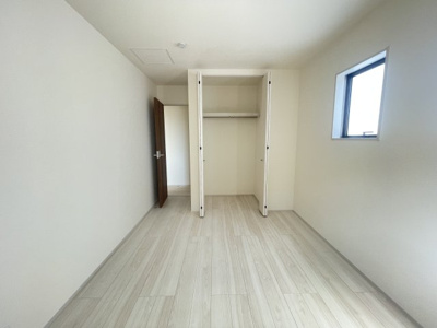 【収納】 | 沖縄市園田（全2棟）2号棟 | 2号棟　洋室6.5帖＋CL付き♪
