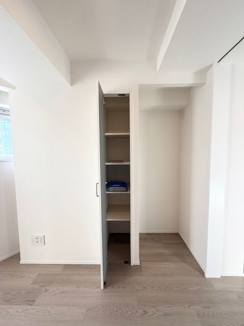 レジディア渋谷のエントランス|■洋室