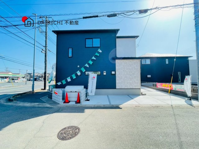 【前面道路含む現地写真】 | 桶川市上日出谷第13期　クライン　新築戸建　全2棟　1号棟