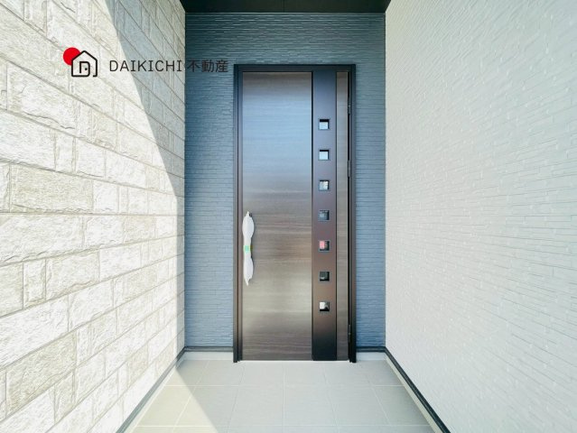 【玄関】 | 桶川市上日出谷第13期　クライン　新築戸建　全2棟　1号棟