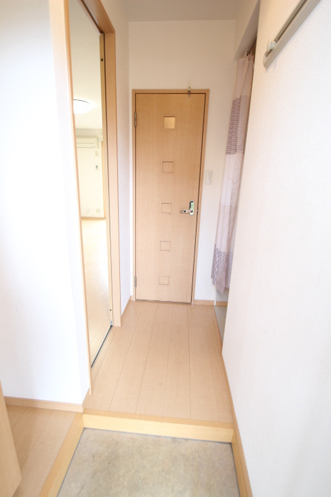 コンフォート ｲｰｽﾄの玄関|玄関