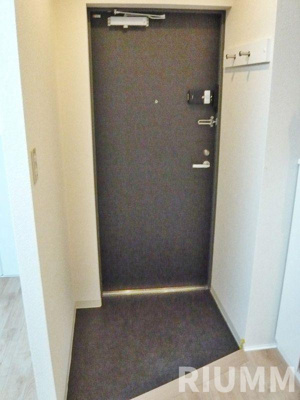 【玄関】 | ビーカーサアルビオン（b’CASA Albion）