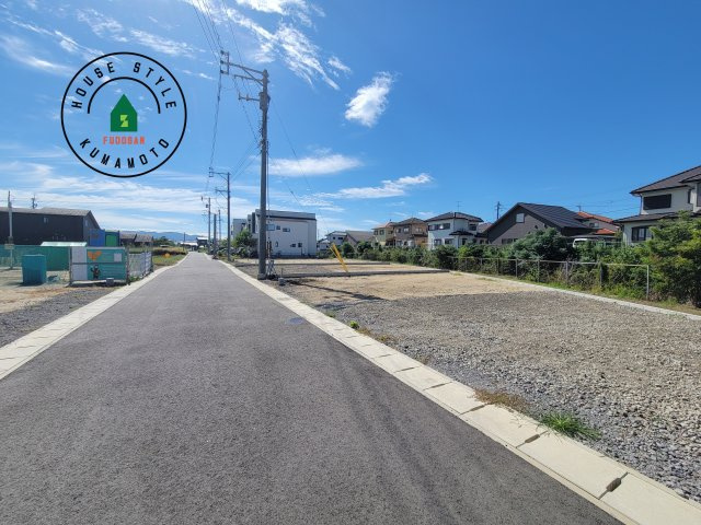 熊本市南区元三町1丁目第3-2棟（8号棟）　の前面道路含む現地写真|見学の時間などお気軽にお問い合わせ下さい。
