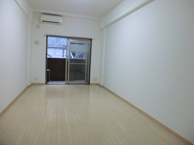 エスライズ新神戸の寝室