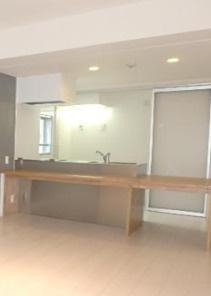 【ロビー】 | アーネスト川口