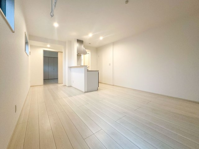 RUSCELLO笠寺の居間・リビング|ゆったり過ごせる居間です