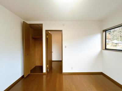 【洋室】 | 熊毛郡平生町大字宇佐木戸建 | 2階洋室約6帖