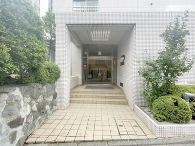 【エントランス】 | エルムヒルズNARUSAWA