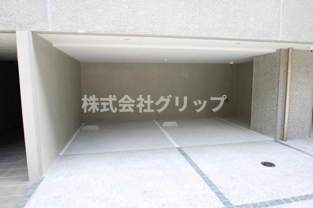 シーフォルム横濱阪東橋の駐車場