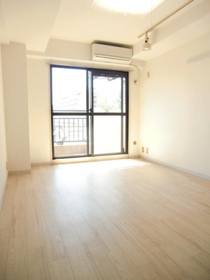 【居間・リビング】 | 倉林マンション