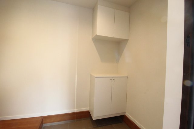 朝倉己　新築戸建　【2階リビング】の収納|玄関収納