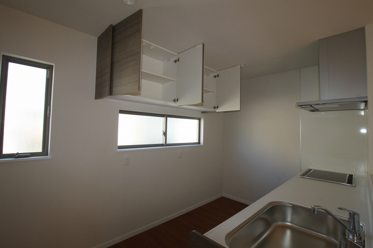 朝倉己　新築戸建　【2階リビング】の収納|カップボード