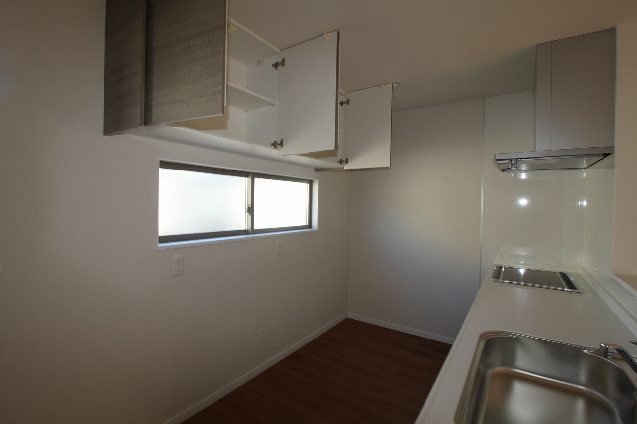 朝倉己　新築戸建　【2階リビング】の収納|カップボード