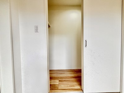 熊本市東区戸島７丁目のアパートの収納