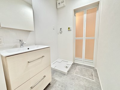 熊本市東区戸島７丁目のアパートの独立洗面台