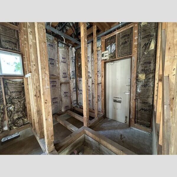 武蔵野市吉祥寺南町１丁目の店舗事務所