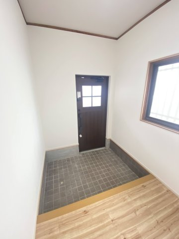 【玄関】 | 荒尾東屋形