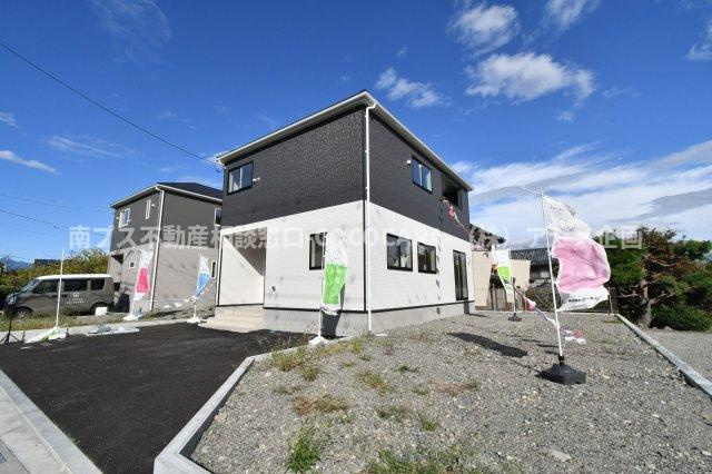 南アルプス市在家塚の新築一戸建の外観
