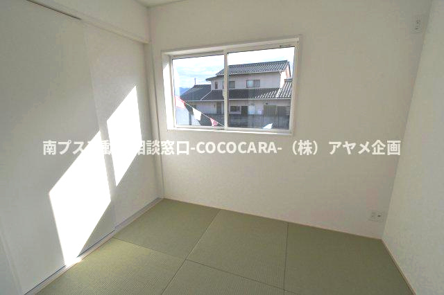 南アルプス市在家塚の新築一戸建の和室