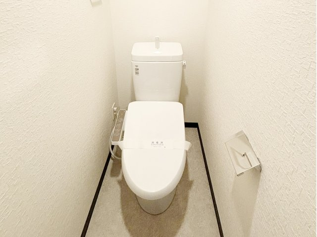 プレール・ドゥーク東向島の内装|明るい色調の室内です