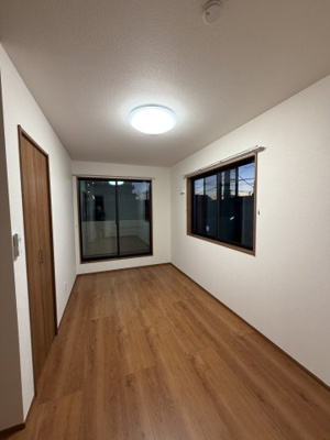 【洋室】 | グランソフィア三郷新和1丁目