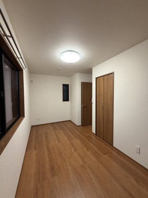 【洋室】 | グランソフィア三郷新和1丁目