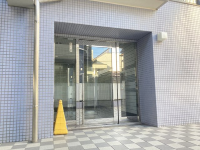 【エントランス】 | ライブコア小茂根