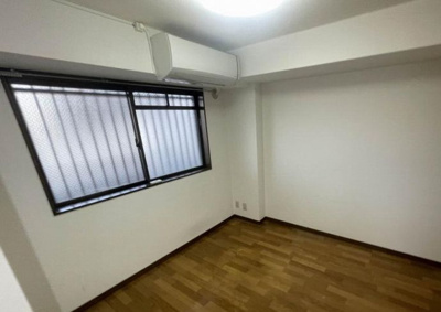 【寝室】 | ライブコア小茂根