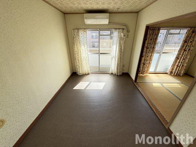 泉北赤坂台住宅の内装