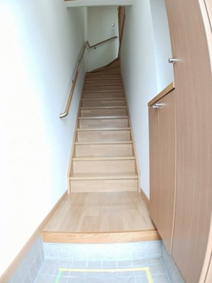 【玄関】 | ステラ　プレッソ　Ｂ | シンプルで使いやすい玄関です