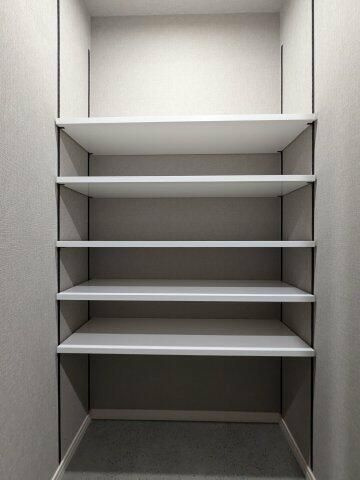 アルティザ上野毛の収納