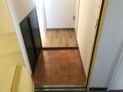 【玄関】 | メゾン入江 | 302号室の室内写真です。