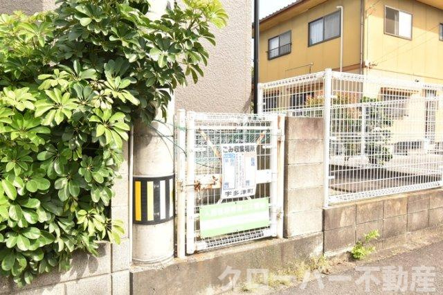 ドミール タキグチ|ゴミ庫